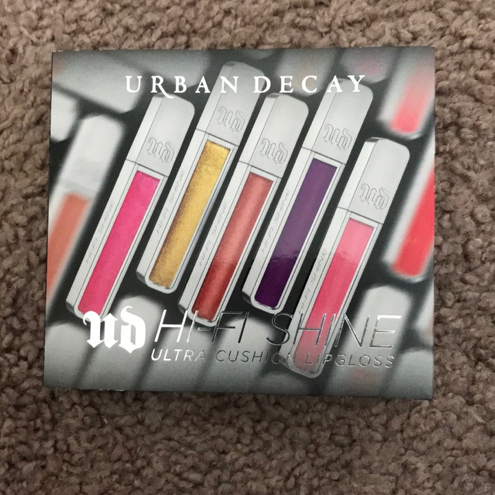 Bundle 5 for $25 urban decay hi-if shine lipgloss